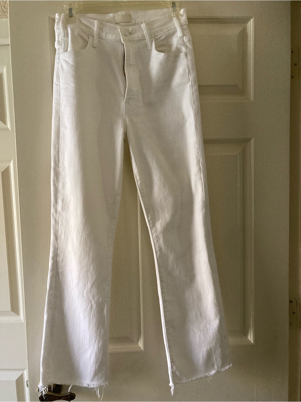MOTHER White Ankle Cropped Jeans